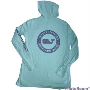 Vineyard Vines Long-Sleeved Hooded Shirt, size XS